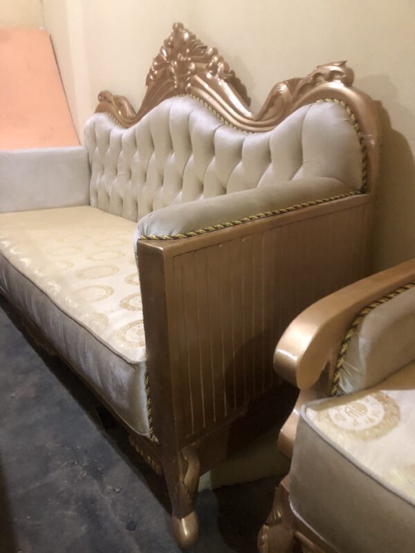 Ladies Royal Designed chair - Image 13
