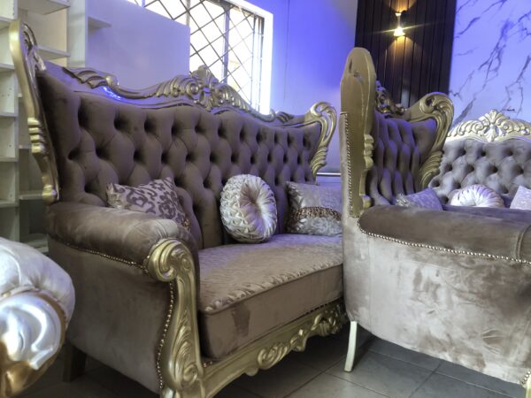Brown King Size Royal Chair - Image 32
