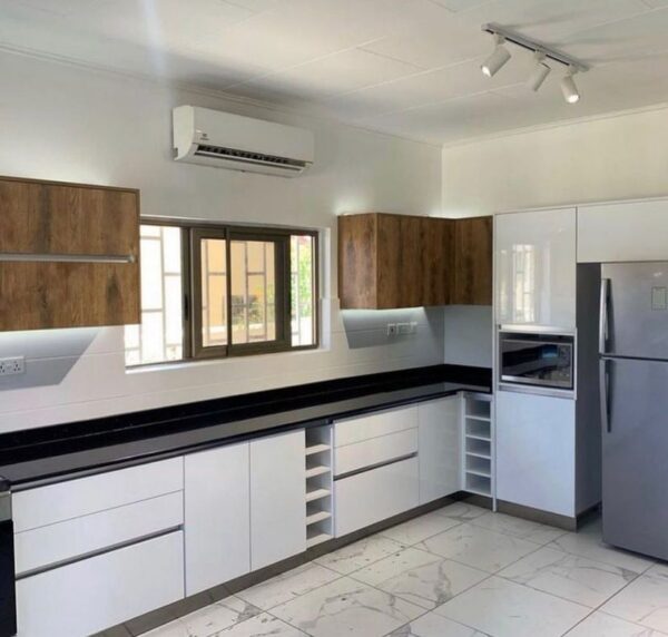 Complete Quality Kitchen Cabinet Available In Different Designs And Colours - Image 26